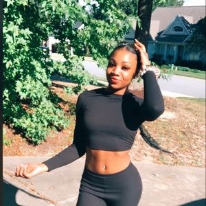 Meet your Posher, Bobbi